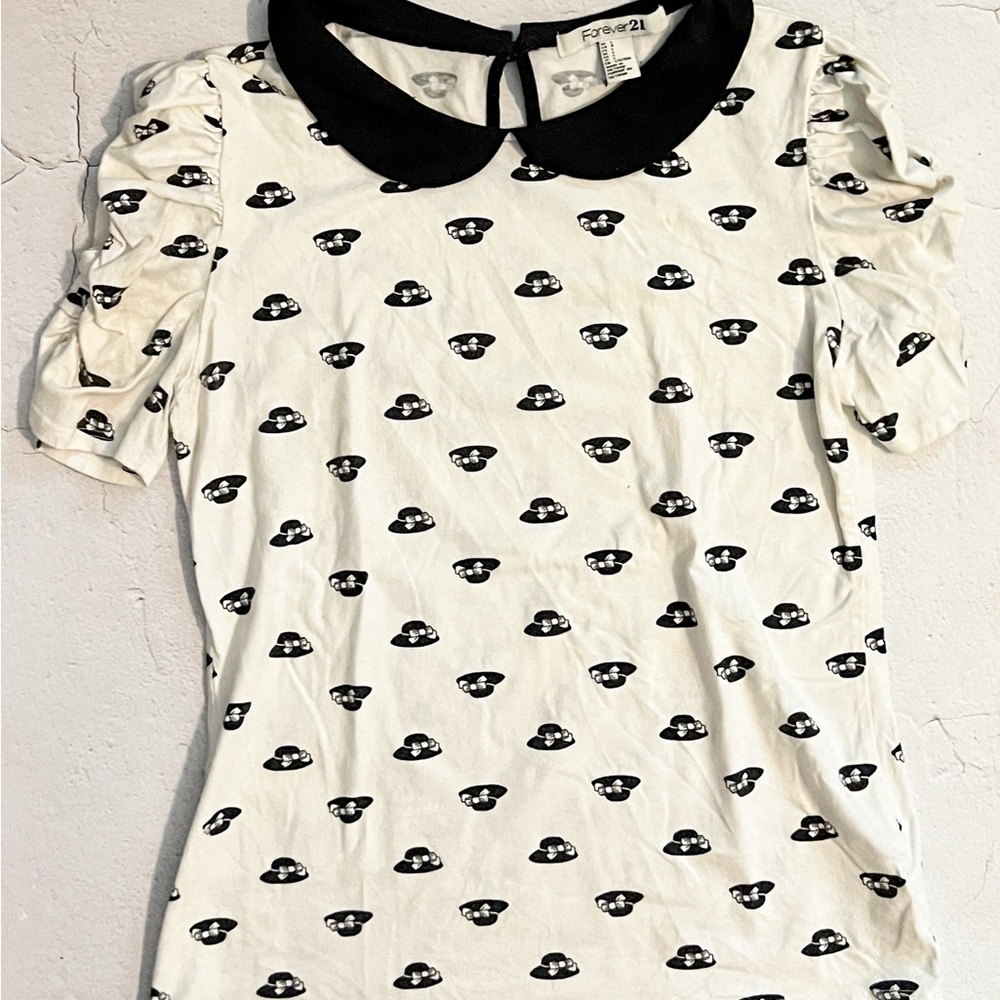 Forever 21 Women's Black and White Top- M